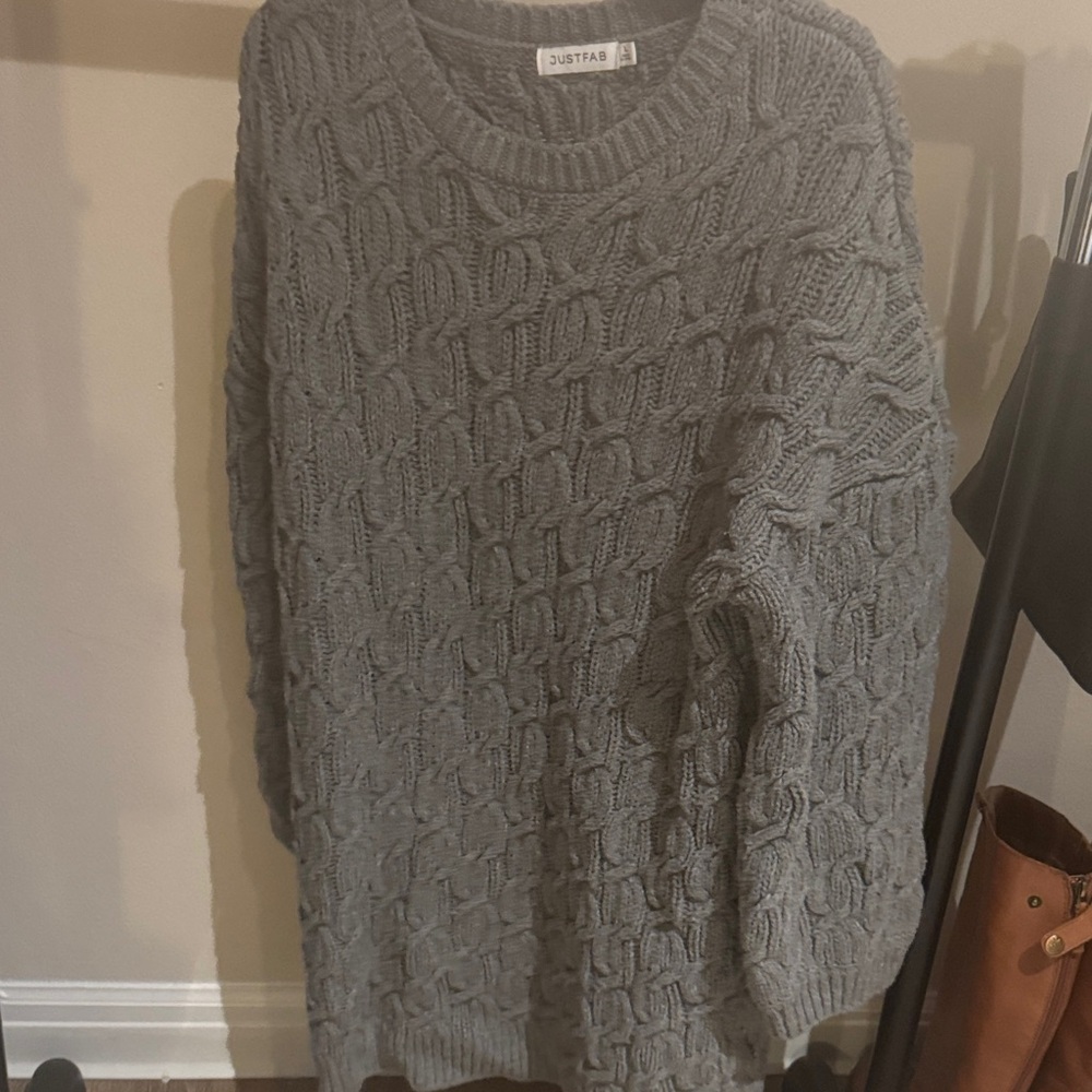 JustFab Gray Cable Knit Sweater